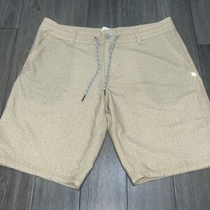 Men’s Oakley swim shorts/golf shorts